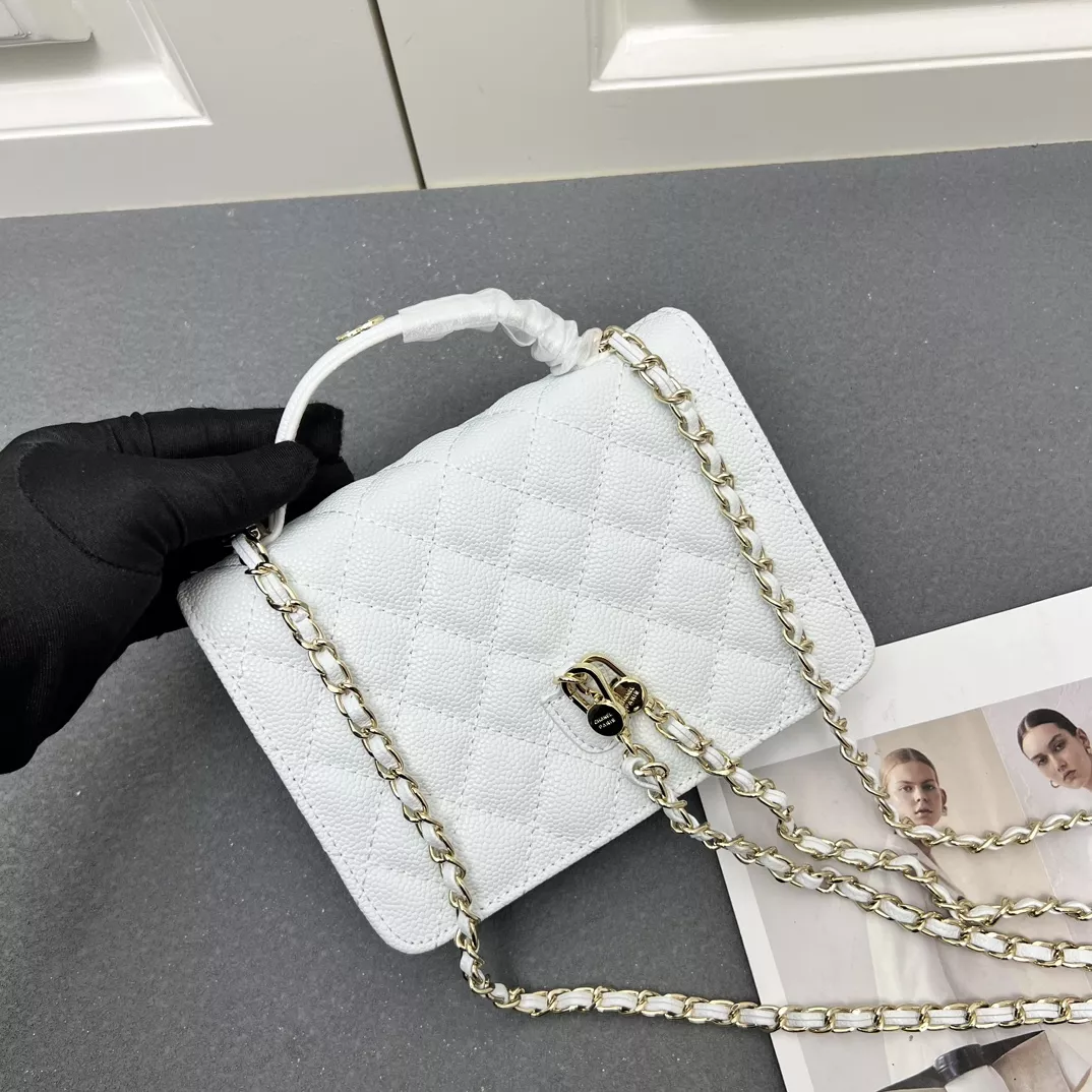 Modern 1019 Chanel AAA Quality Messenger Bags For Women
