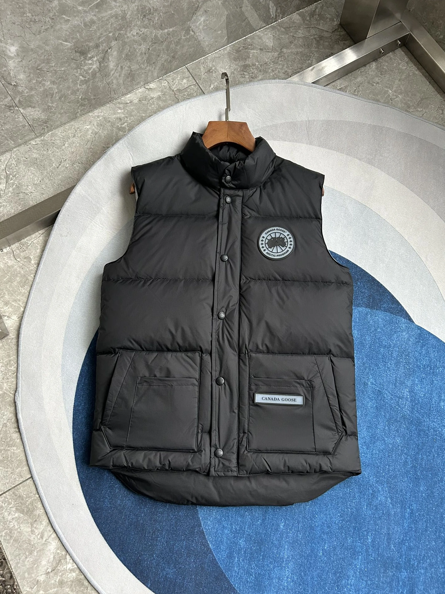Modern 1034 Canada Goose Down Vest Sleeveless For Unisex