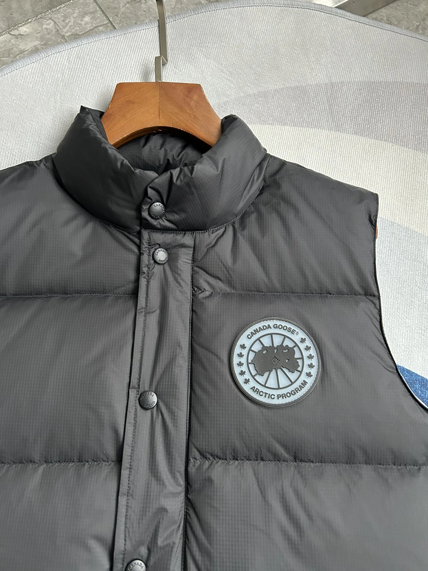 Modern 1034 Canada Goose Down Vest Sleeveless For Unisex