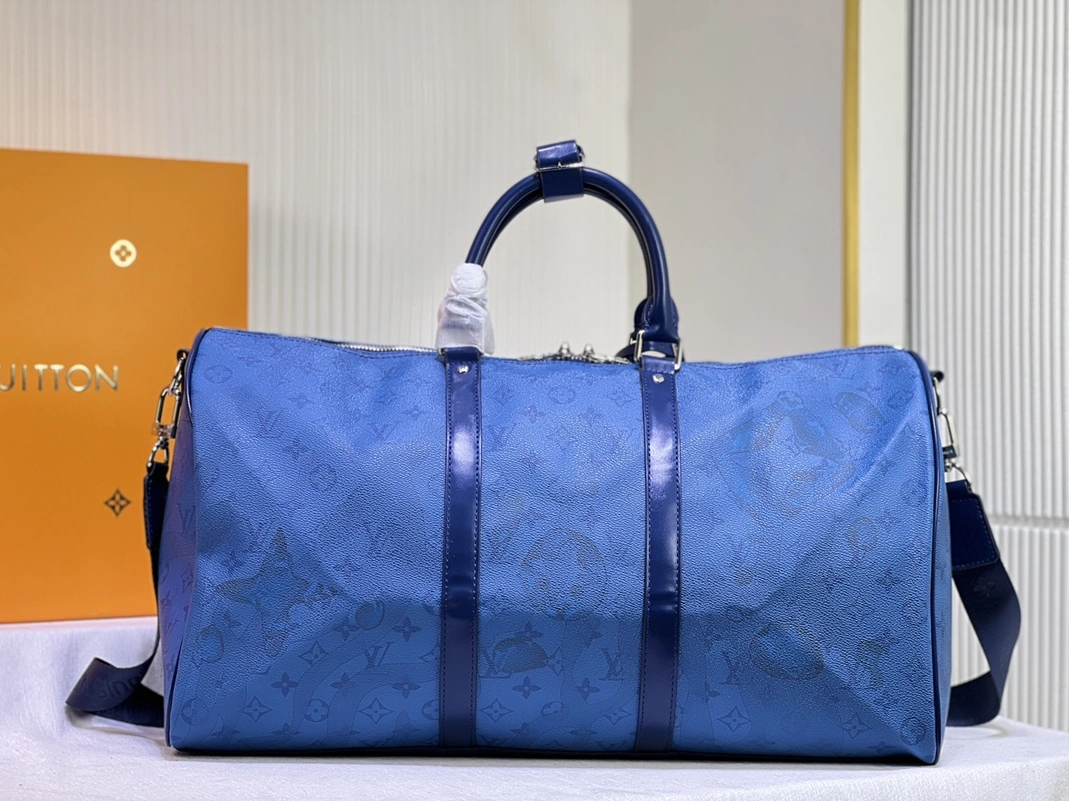 Modern 1198 Louis Vuitton Travel Bags