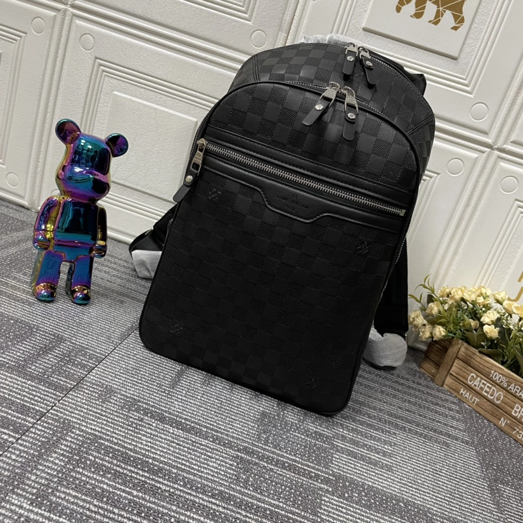 Modern 133 Louis Vuitton LV AAA Man Backpacks