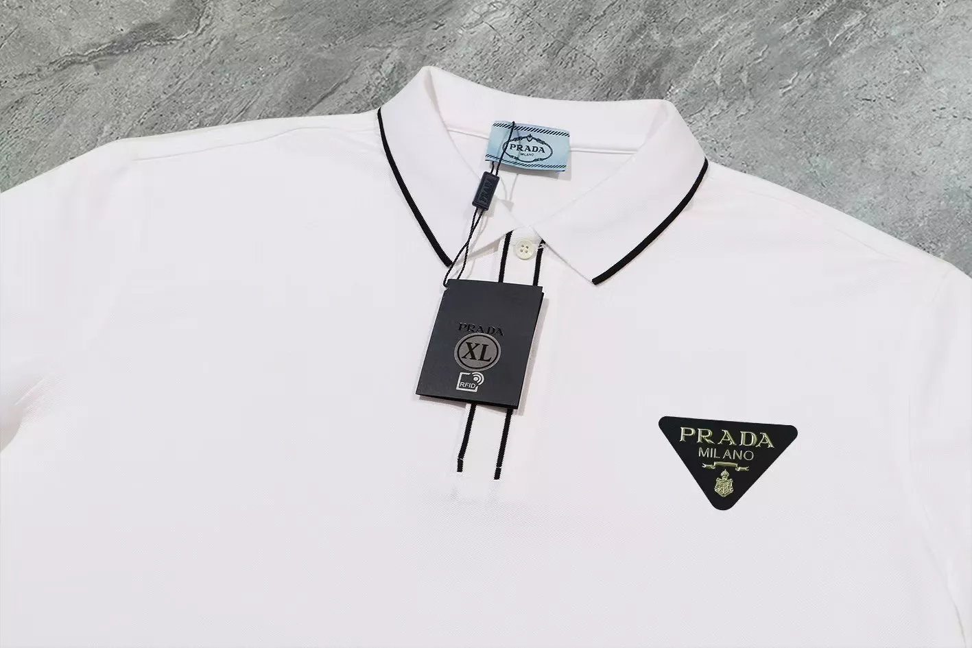 Modern 1438 Prada T-Shirts Short Sleeved For Men