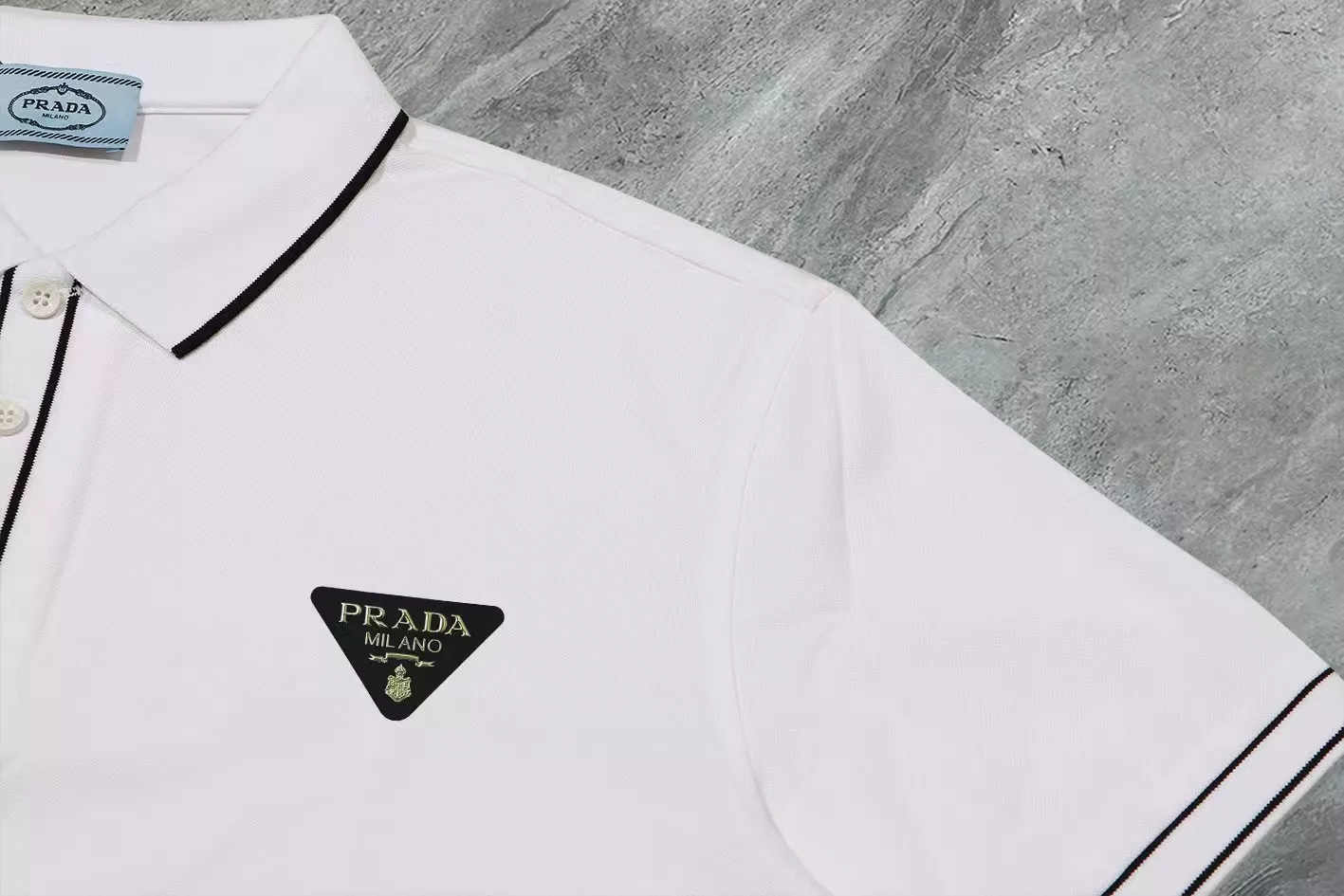 Modern 1438 Prada T-Shirts Short Sleeved For Men