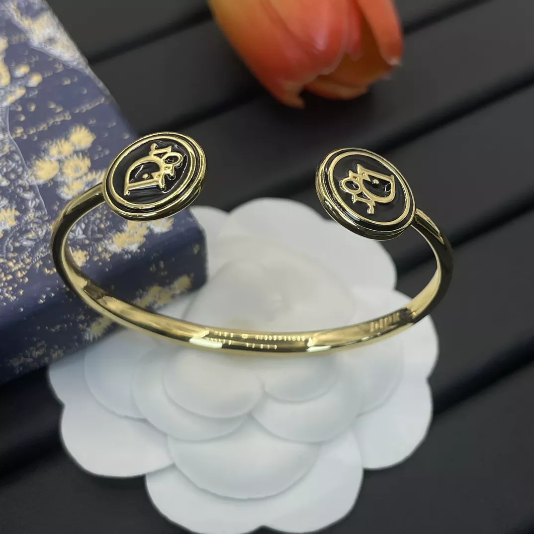 Modern 1443 Christian Dior Bracelets