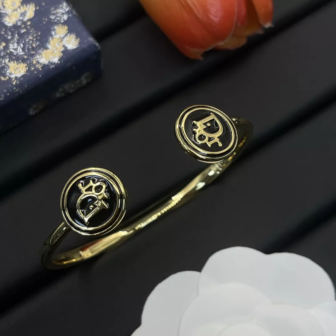 Modern 1443 Christian Dior Bracelets