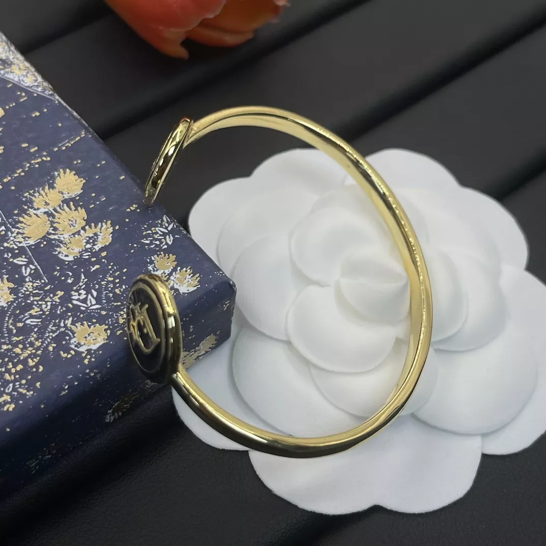 Modern 1443 Christian Dior Bracelets
