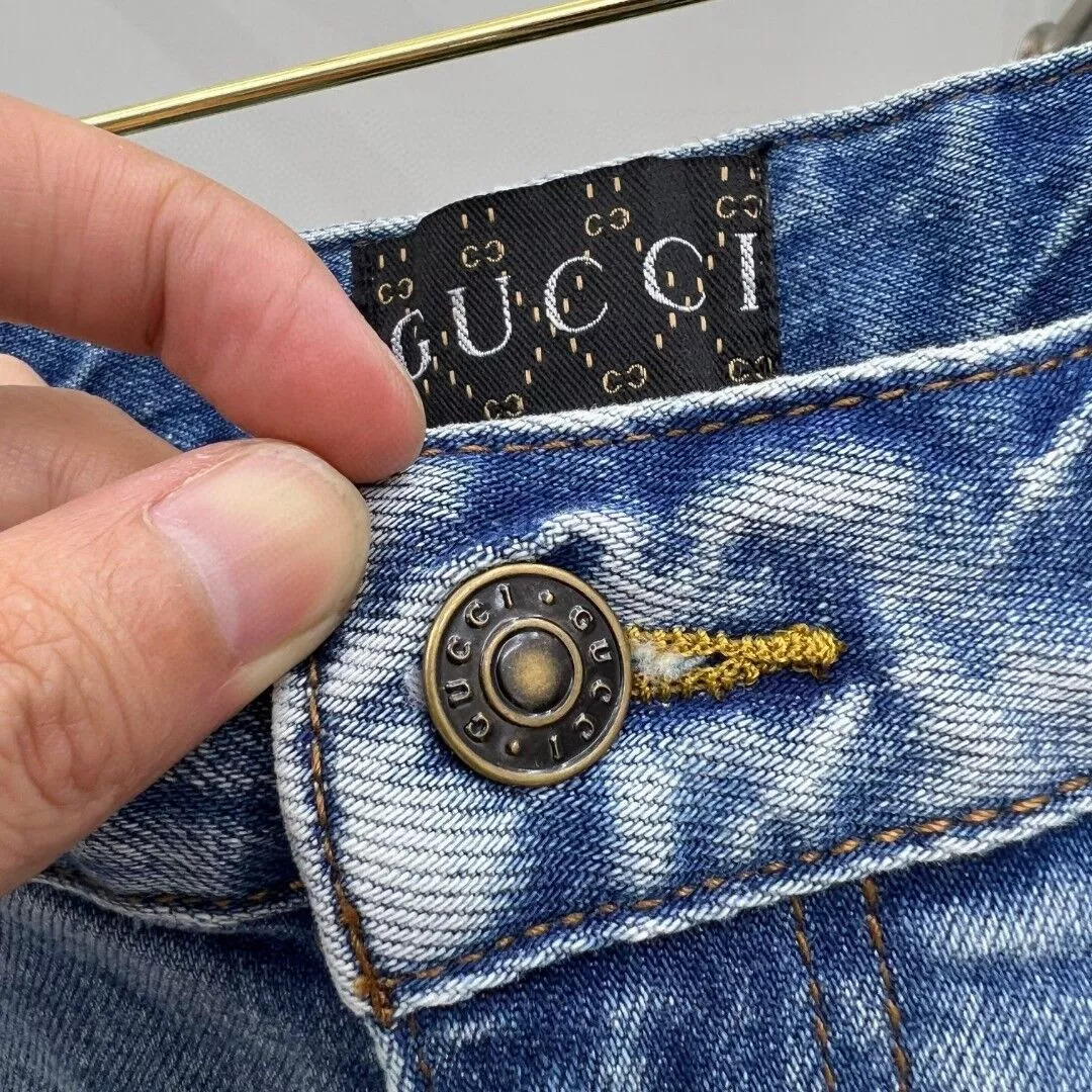 Modern 146 Gucci Jeans For Men