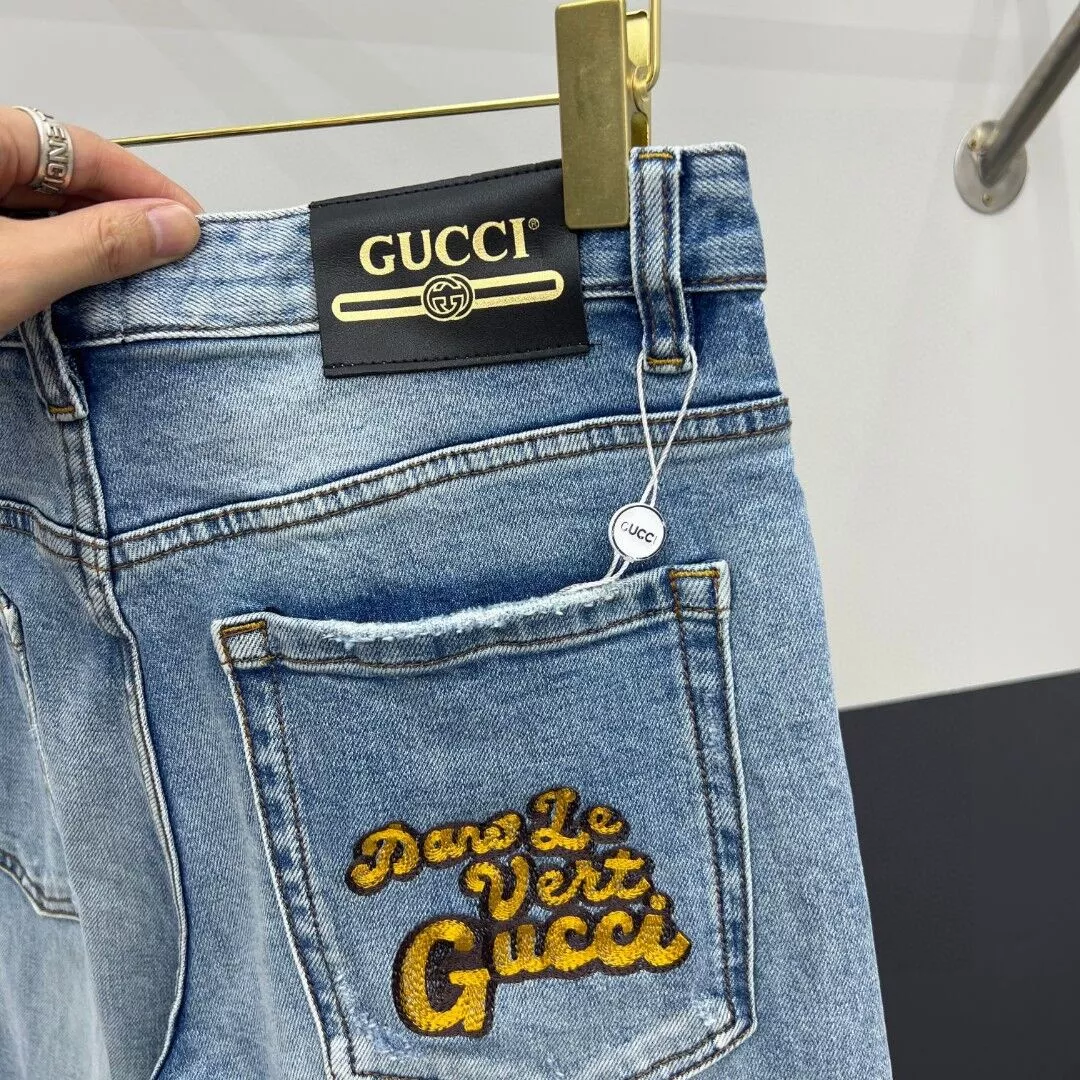 Modern 146 Gucci Jeans For Men