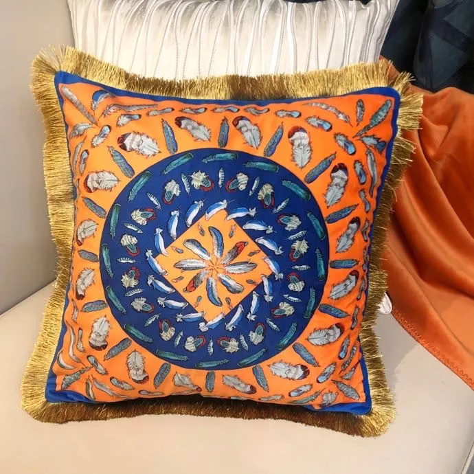 Modern 1514 Hermes Cushion