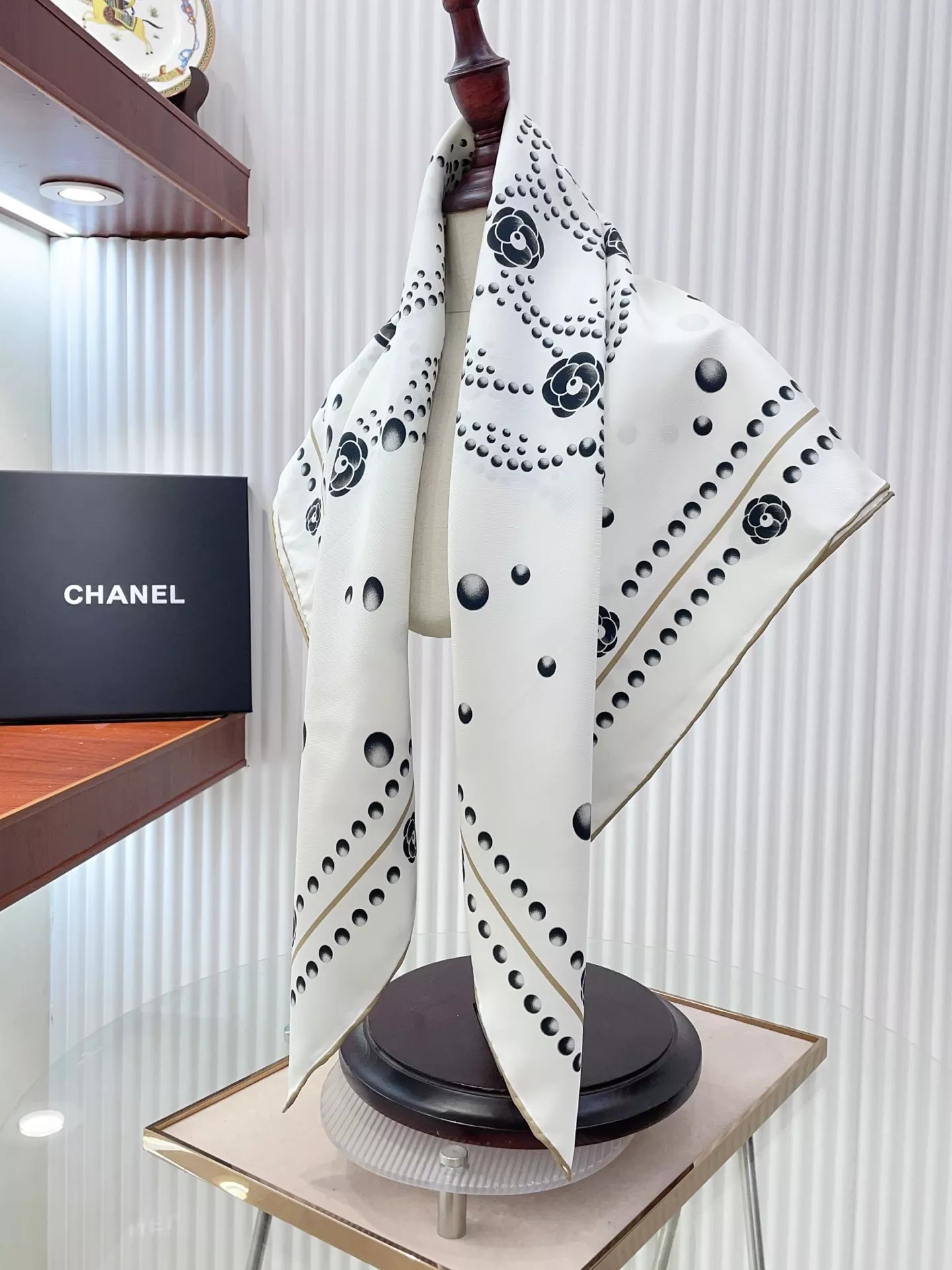 Modern 1518 Chanel Silk Squares