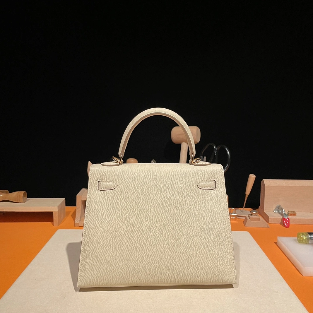 Modern 1748 Hermes AAA Quality Handbags In Gold For Women