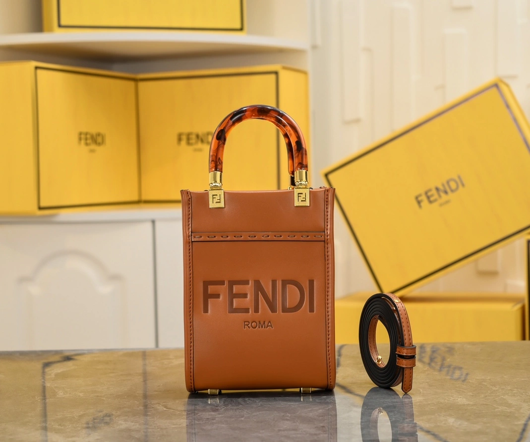 Modern 1807 Fendi AAA Quality Handbags For Women