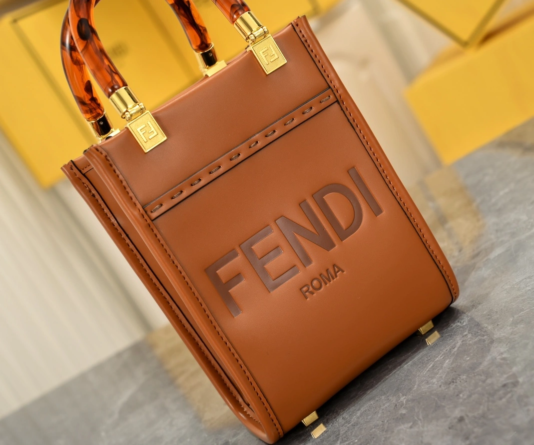 Modern 1807 Fendi AAA Quality Handbags For Women