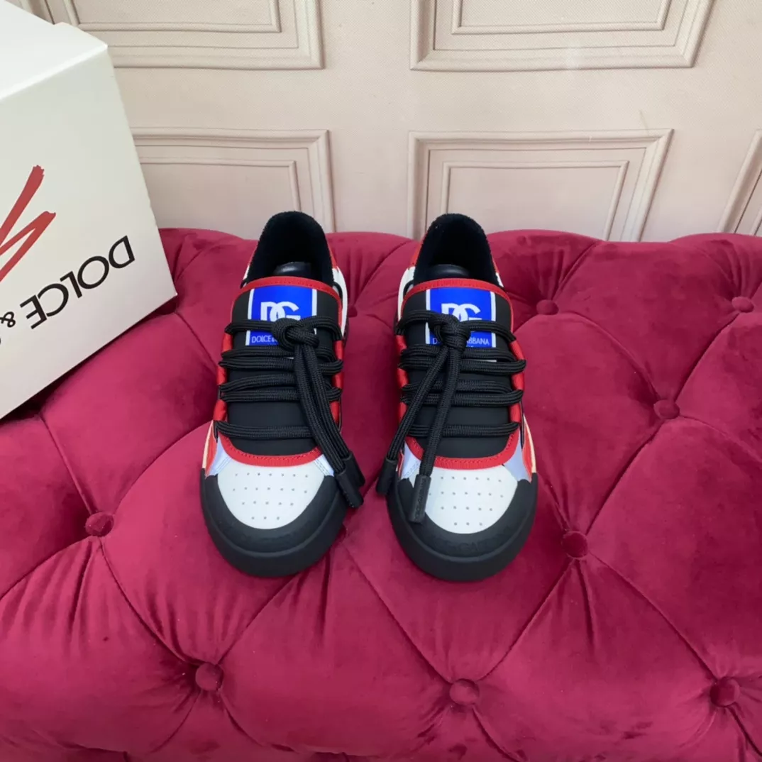 Modern 1855 Dolce & Gabbana D&G Casual Shoes For Men