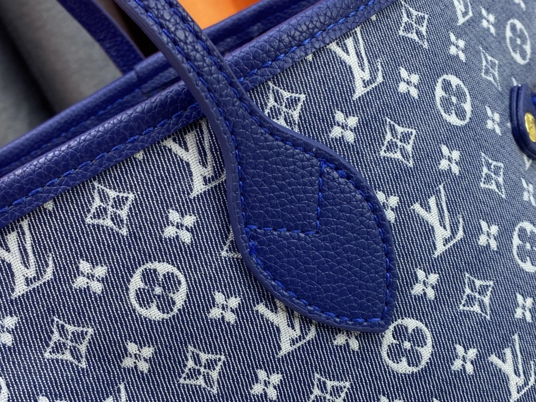 Modern 2063 Louis Vuitton AAA Quality Shoulder Bags For Women