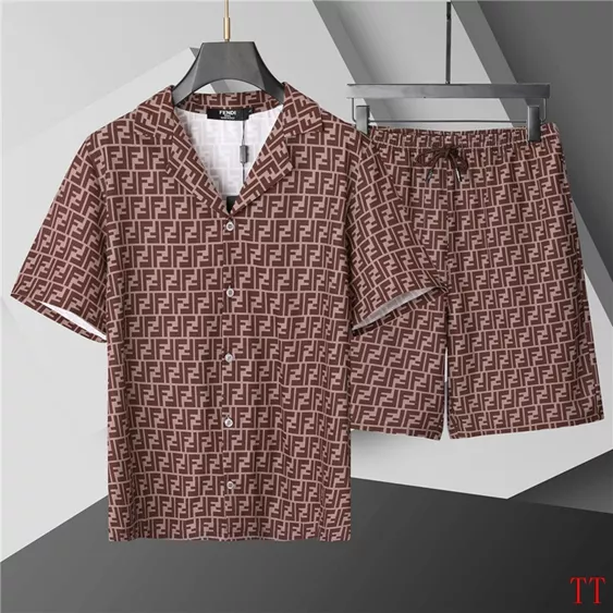 Modern 2160 Fendi Tracksuits Short Sleeved For Men