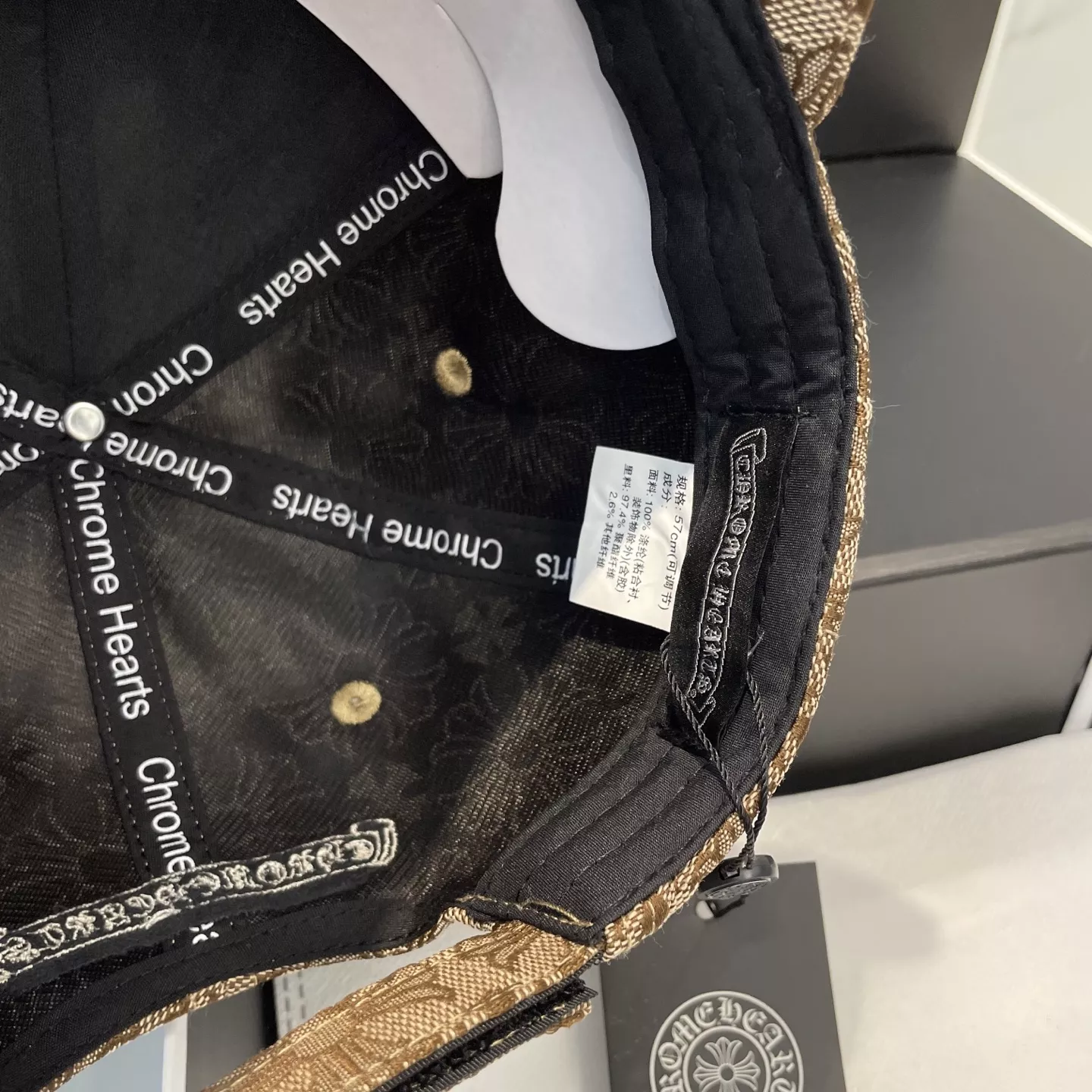 Modern 2285 Chrome Hearts Caps