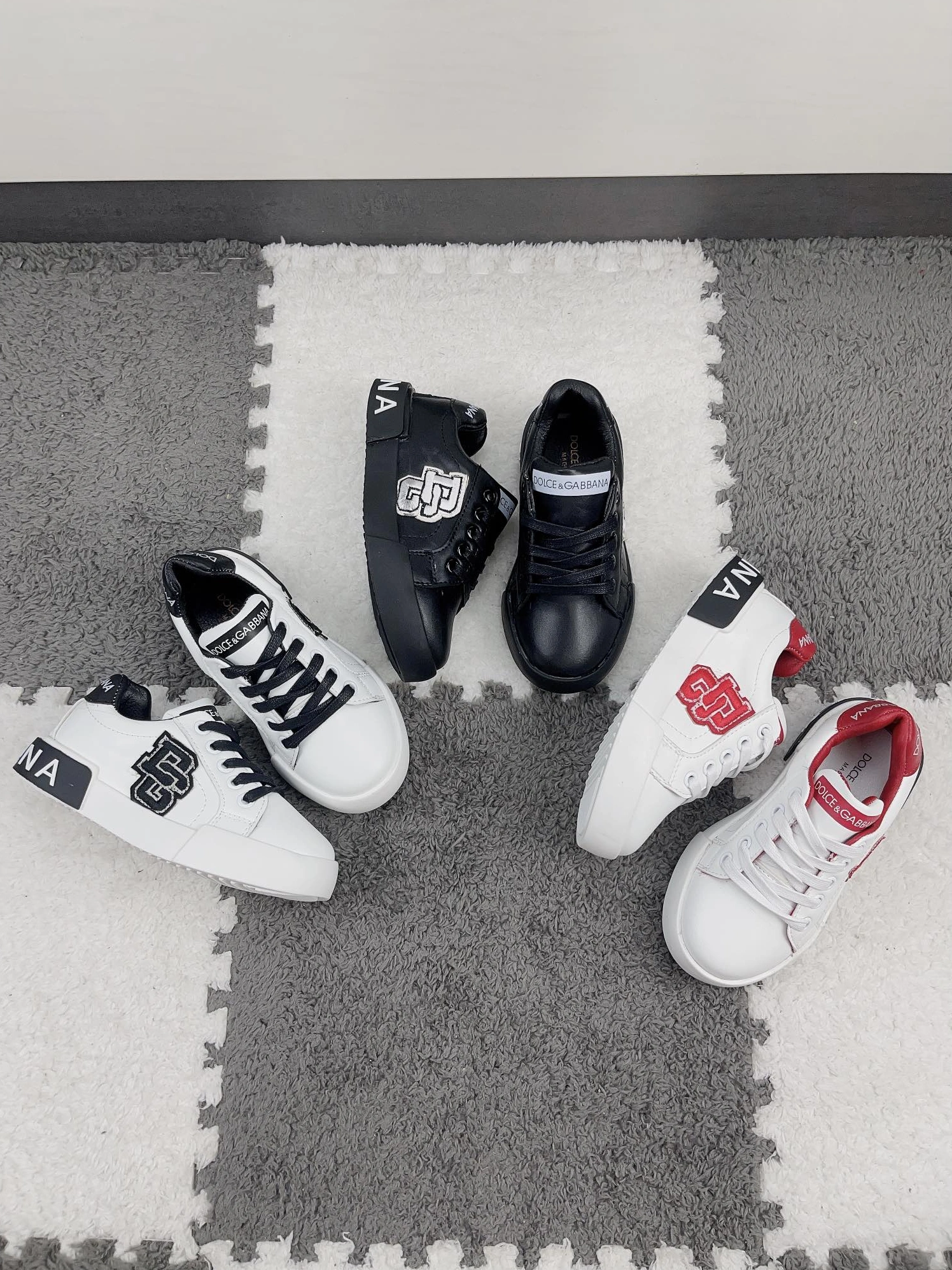 Modern 2395 Dolce & Gabbana D&G Kids' Shoes For Kids