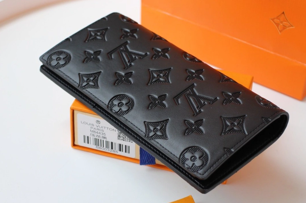 Modern 2399 Louis Vuitton LV AAA Quality Wallets For Women
