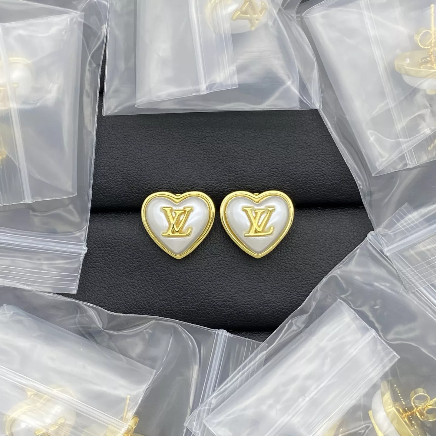 Modern 240 Louis Vuitton Earrings For Women