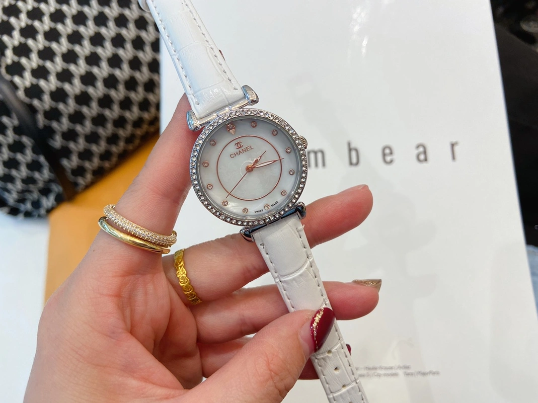 Modern 2402 Chanel Watches For Women