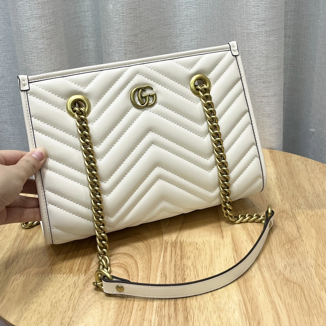 Modern 2570 Gucci AAA Quality Shoulder Bags For Women