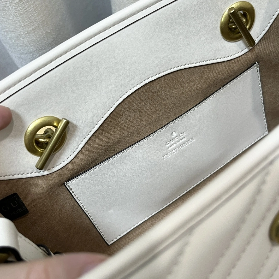 Modern 2570 Gucci AAA Quality Shoulder Bags For Women