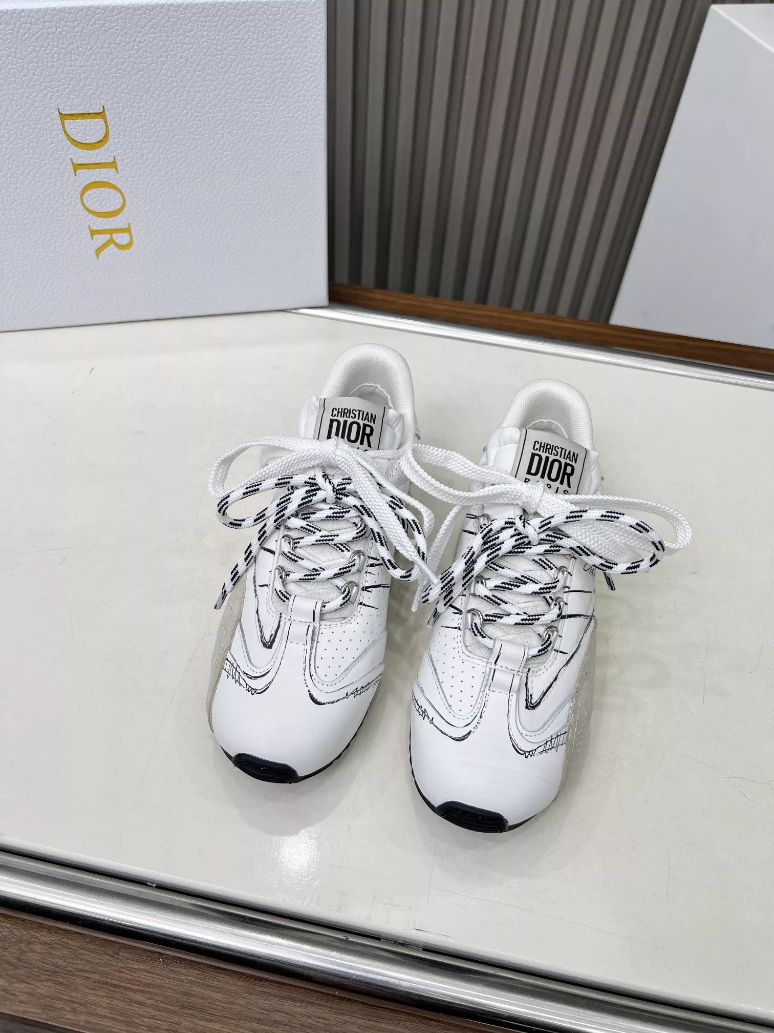 Modern 2577 Christian Dior Casual Shoes For Women