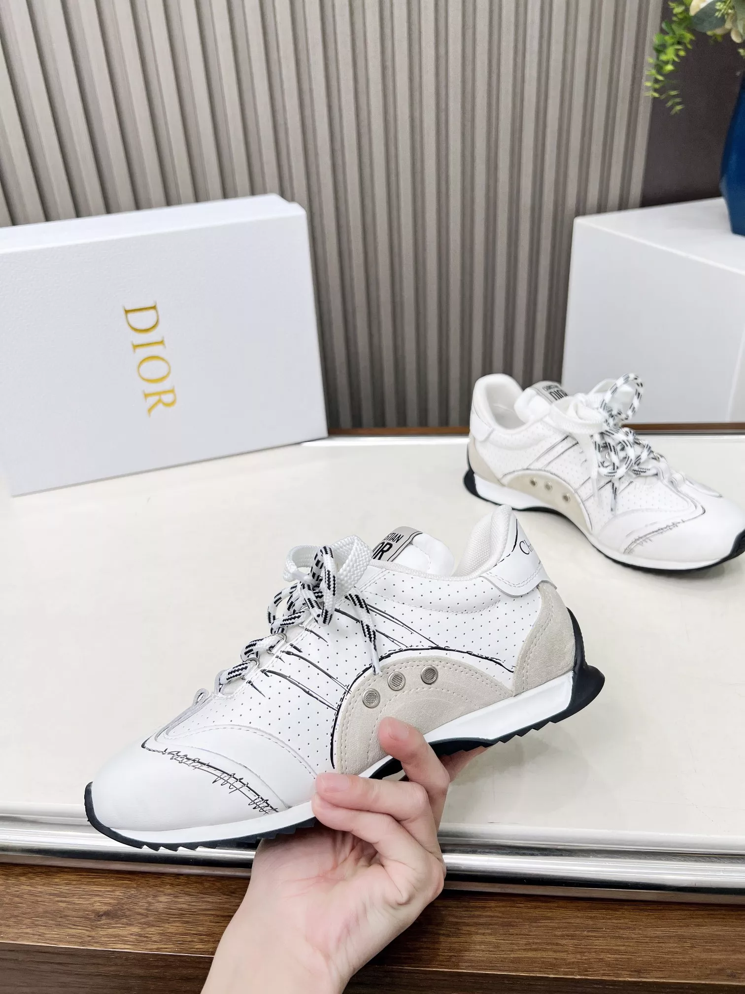 Modern 2577 Christian Dior Casual Shoes For Women