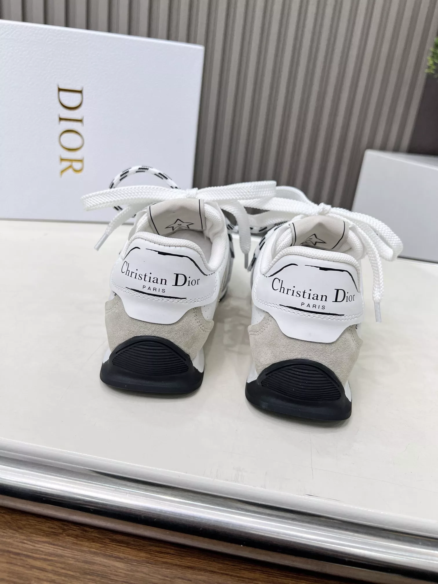 Modern 2577 Christian Dior Casual Shoes For Women