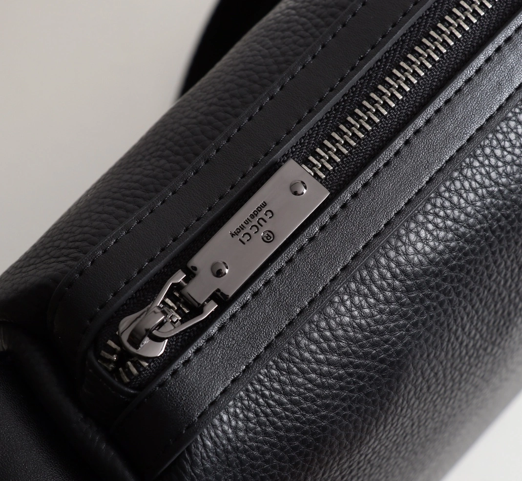 Modern 2771 Gucci AAA Man Messenger Bags