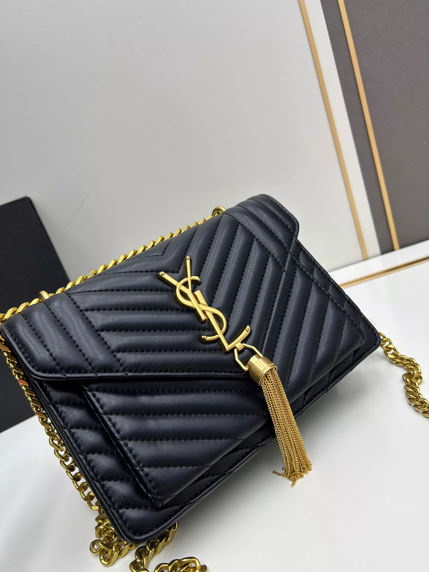 Modern 2796 Yves Saint Laurent YSL AAA Quality Messenger Bags For Women