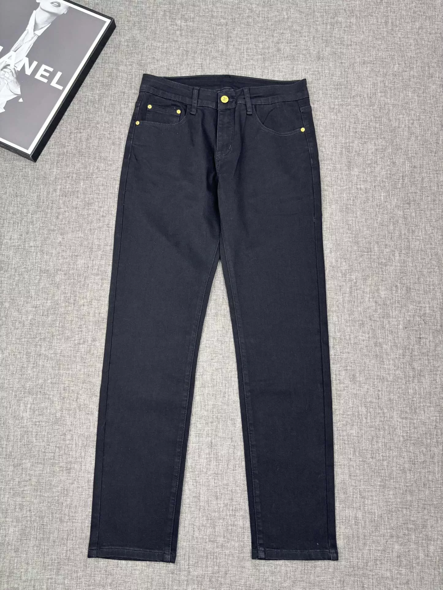 Modern 3099 Louis Vuitton LV Jeans For Men