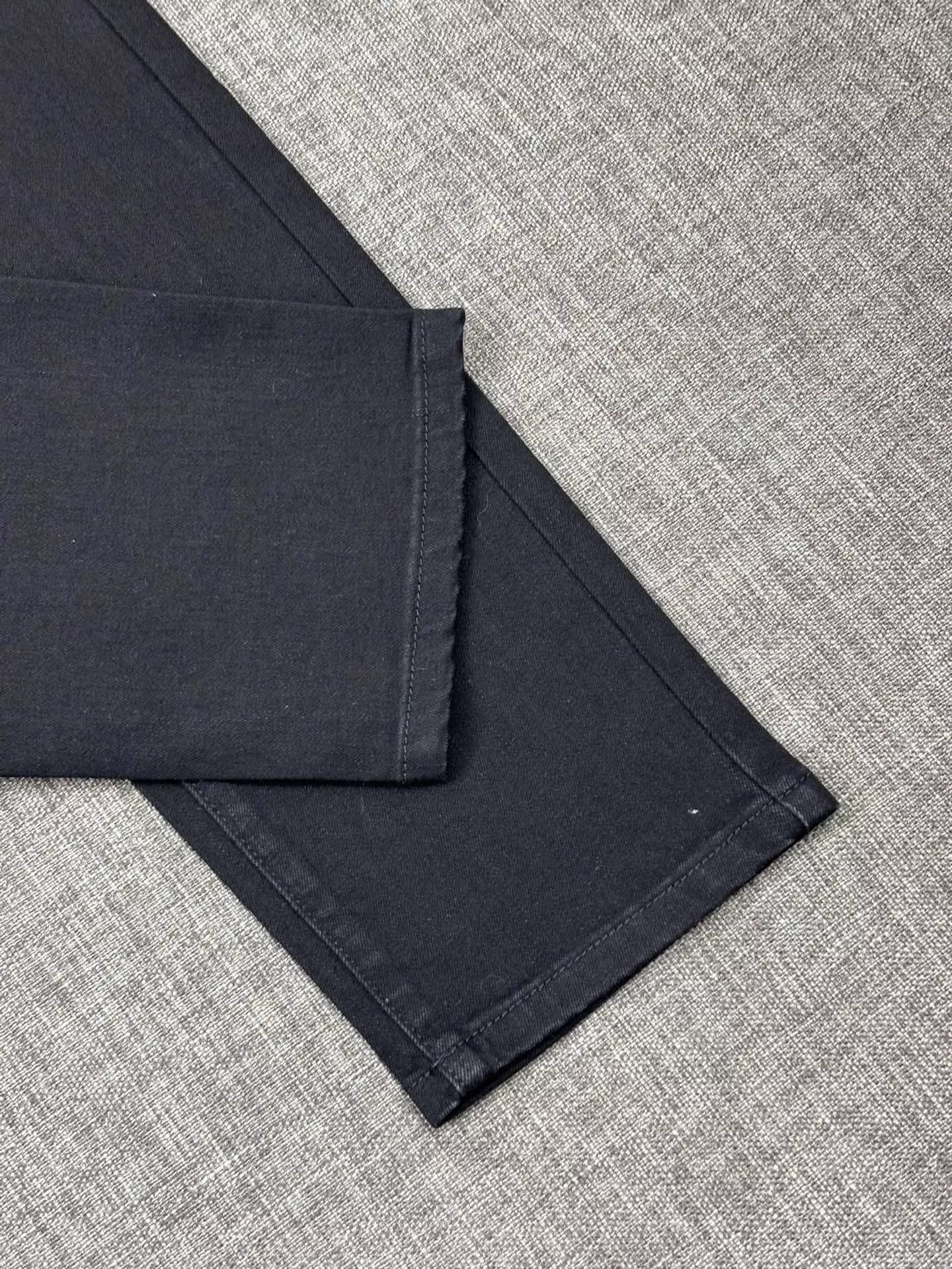 Modern 3099 Louis Vuitton LV Jeans For Men