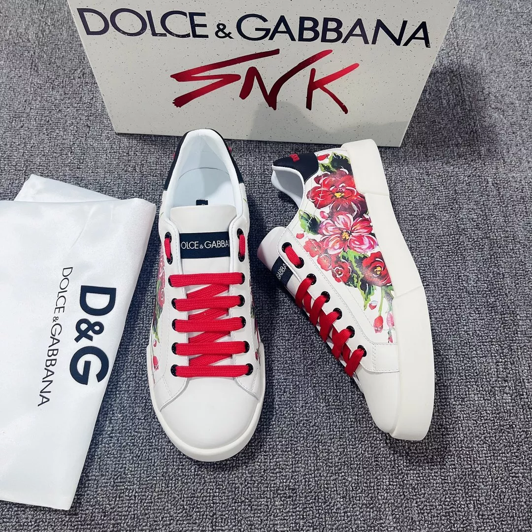 Modern 3320 Dolce & Gabbana D&G Casual Shoes For Women