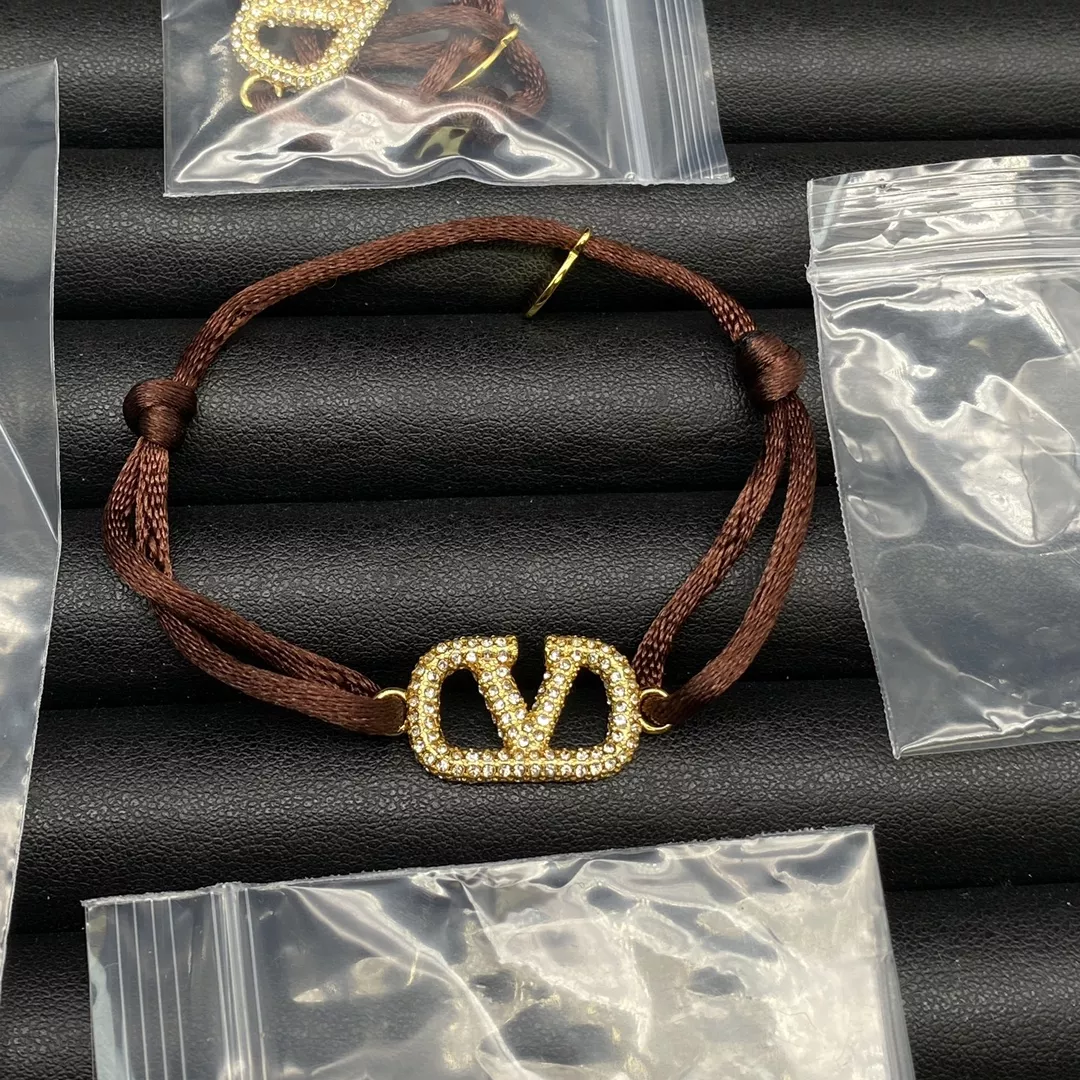 Modern 3402 Valentino Bracelets