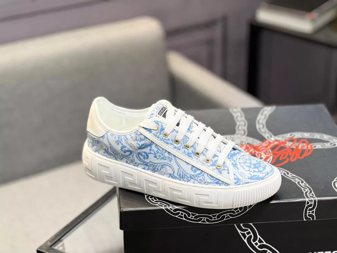 Modern 3812 Versace Casual Shoes For Men
