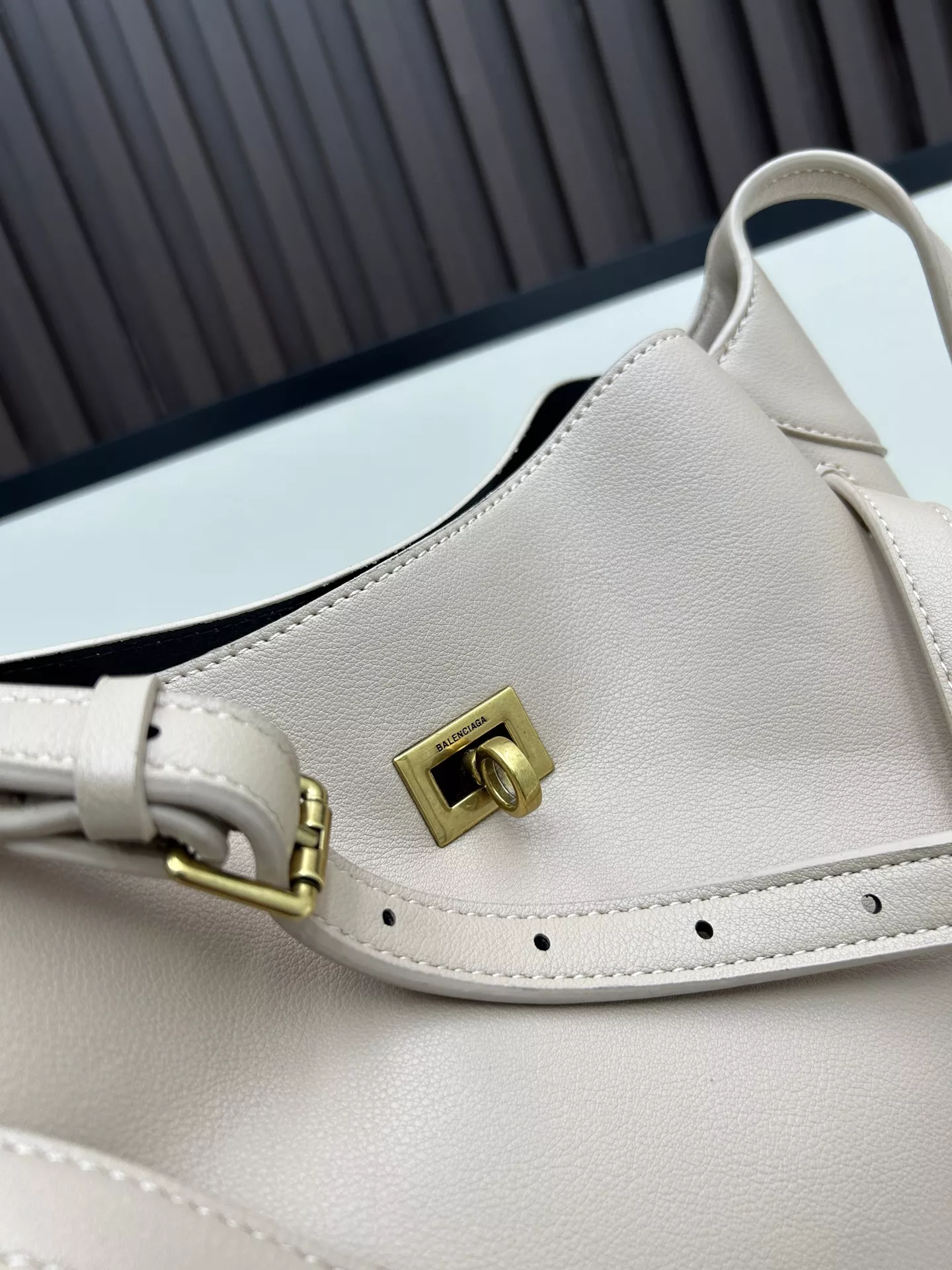 Modern 3863 Balenciaga AAA Quality Shoulder Bags For Women