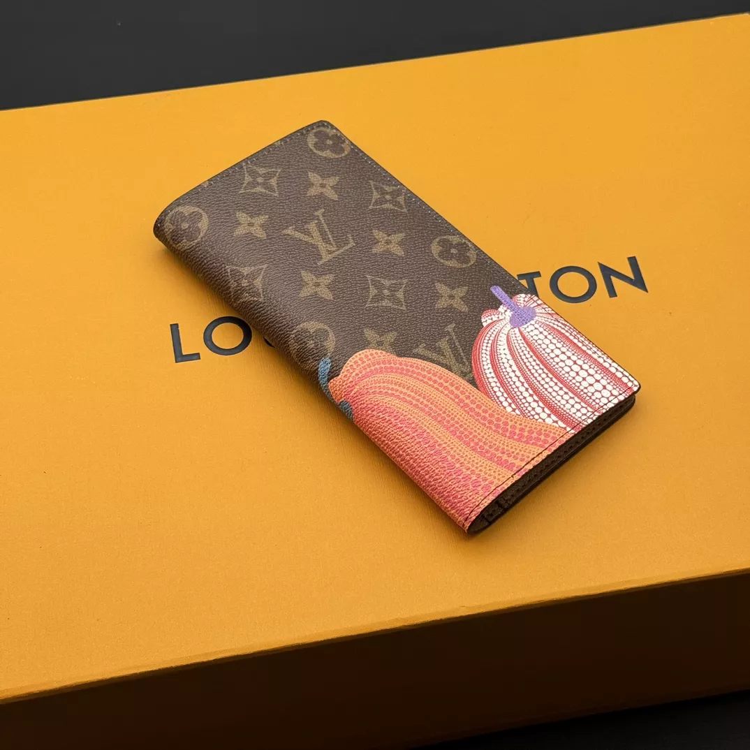 Modern 4117 Louis Vuitton LV Card Case