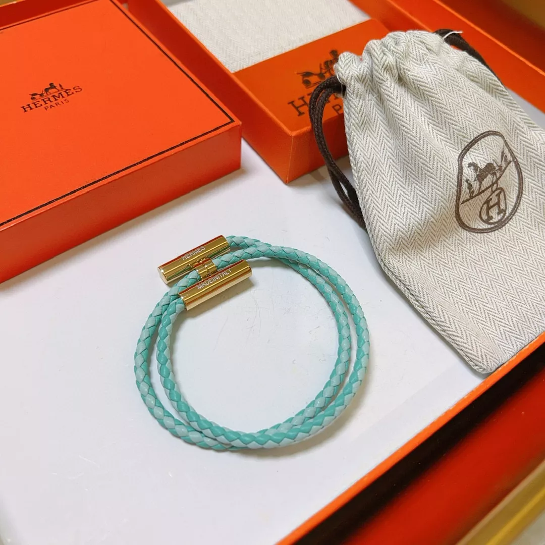 Modern 4287 Hermes Bracelets
