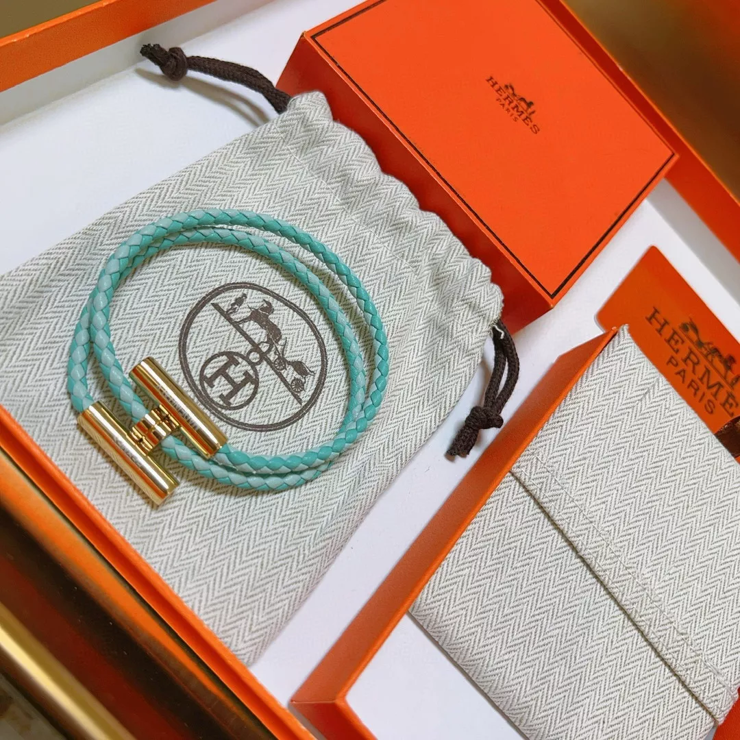 Modern 4287 Hermes Bracelets