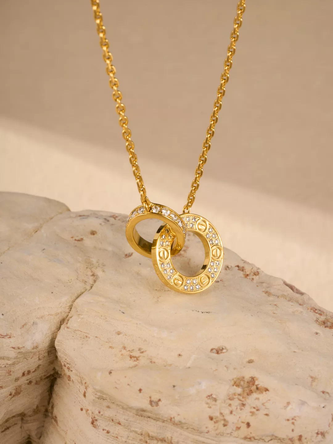 Modern 4420 Cartier Necklaces