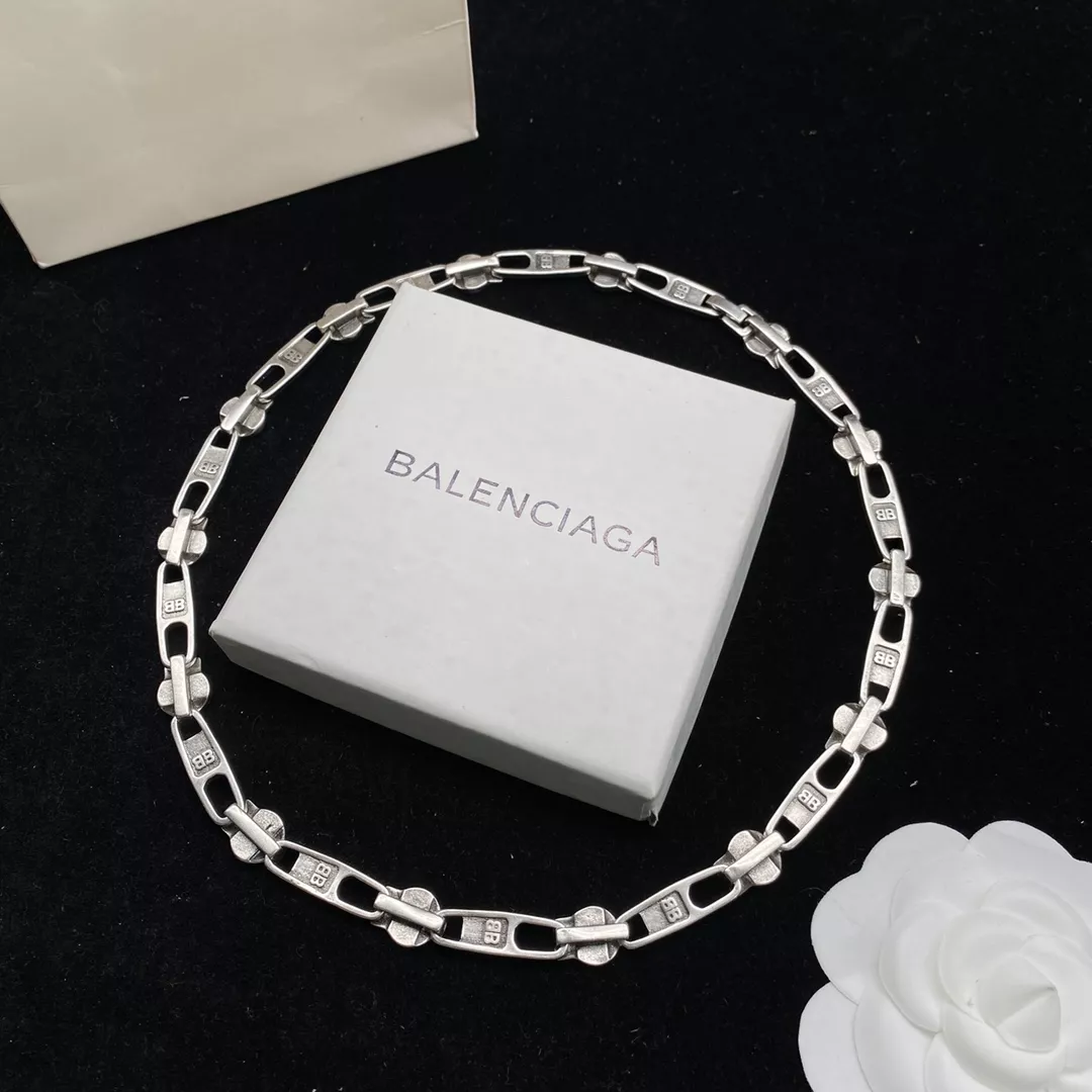 Modern 4461 Balenciaga Necklaces