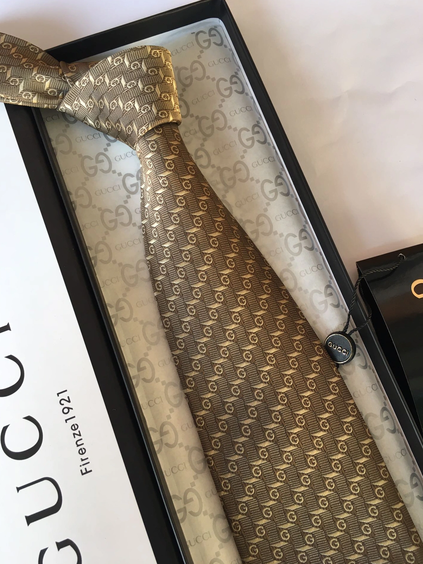 Modern 4560 Gucci Necktie For Men