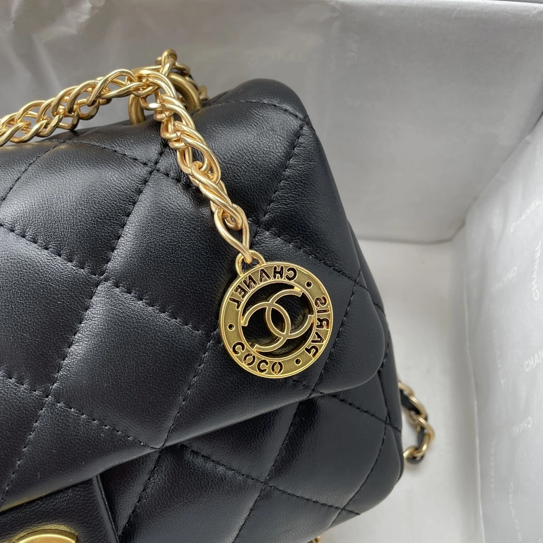 Modern 458 Chanel AAA Quality Messenger Bags For Women