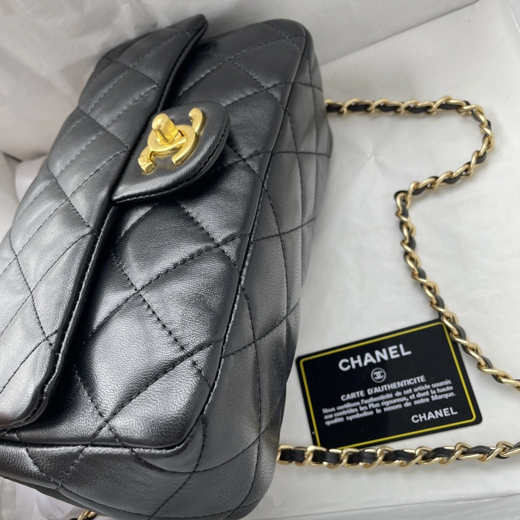 Modern 458 Chanel AAA Quality Messenger Bags For Women