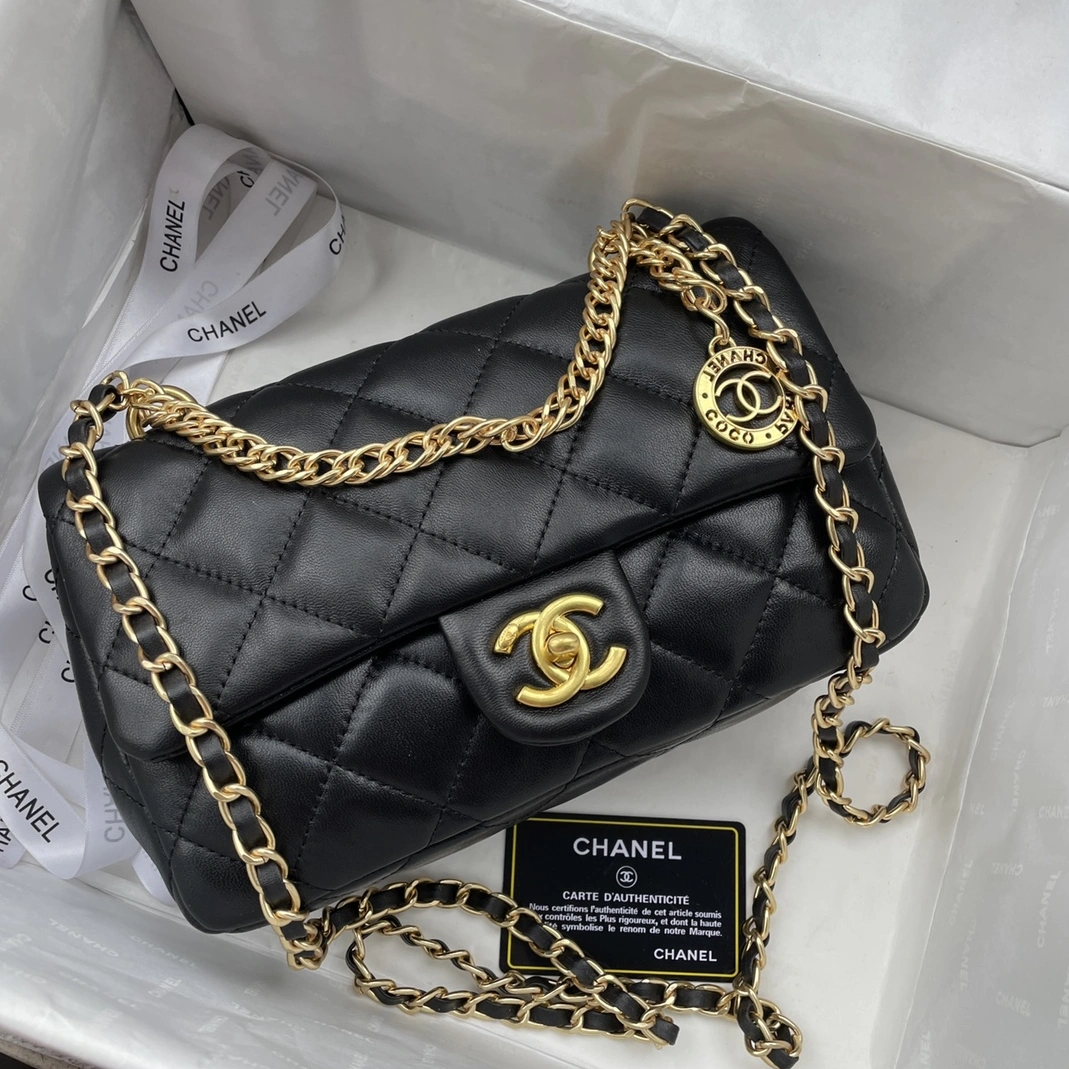 Modern 458 Chanel AAA Quality Messenger Bags For Women