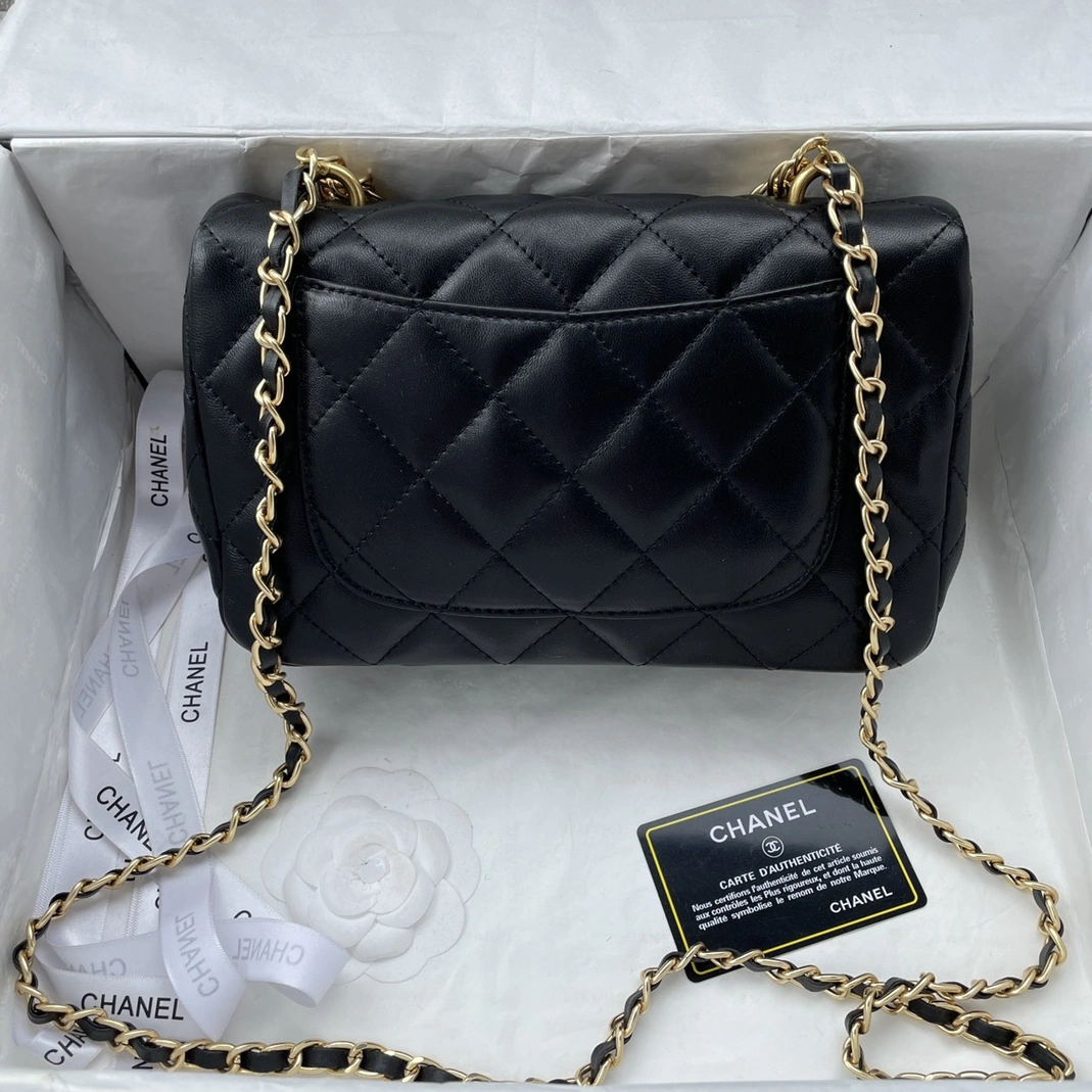 Modern 458 Chanel AAA Quality Messenger Bags For Women