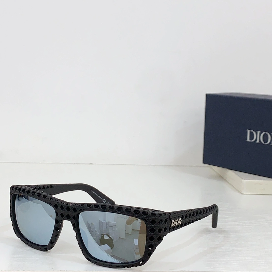 Modern 4642 Christian Dior AAA Quality Sunglasses