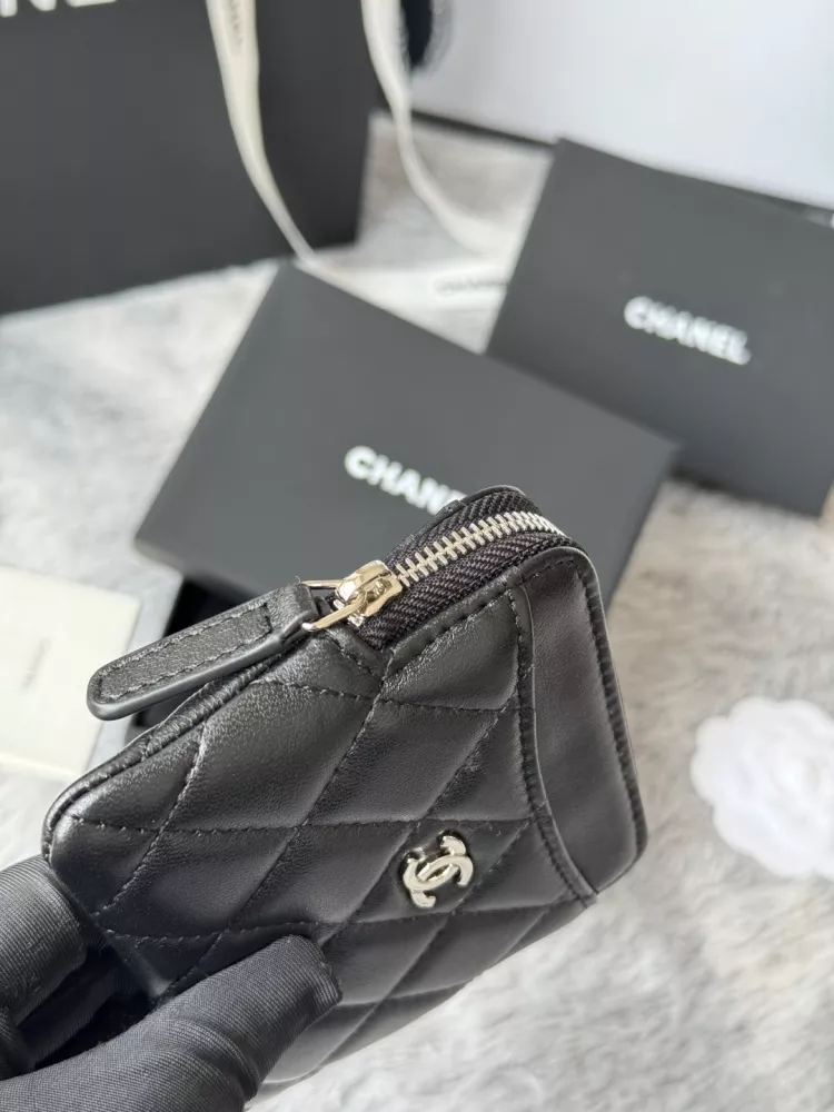 Modern 487 Chanel AAA Quality Wallets In Silver For Women